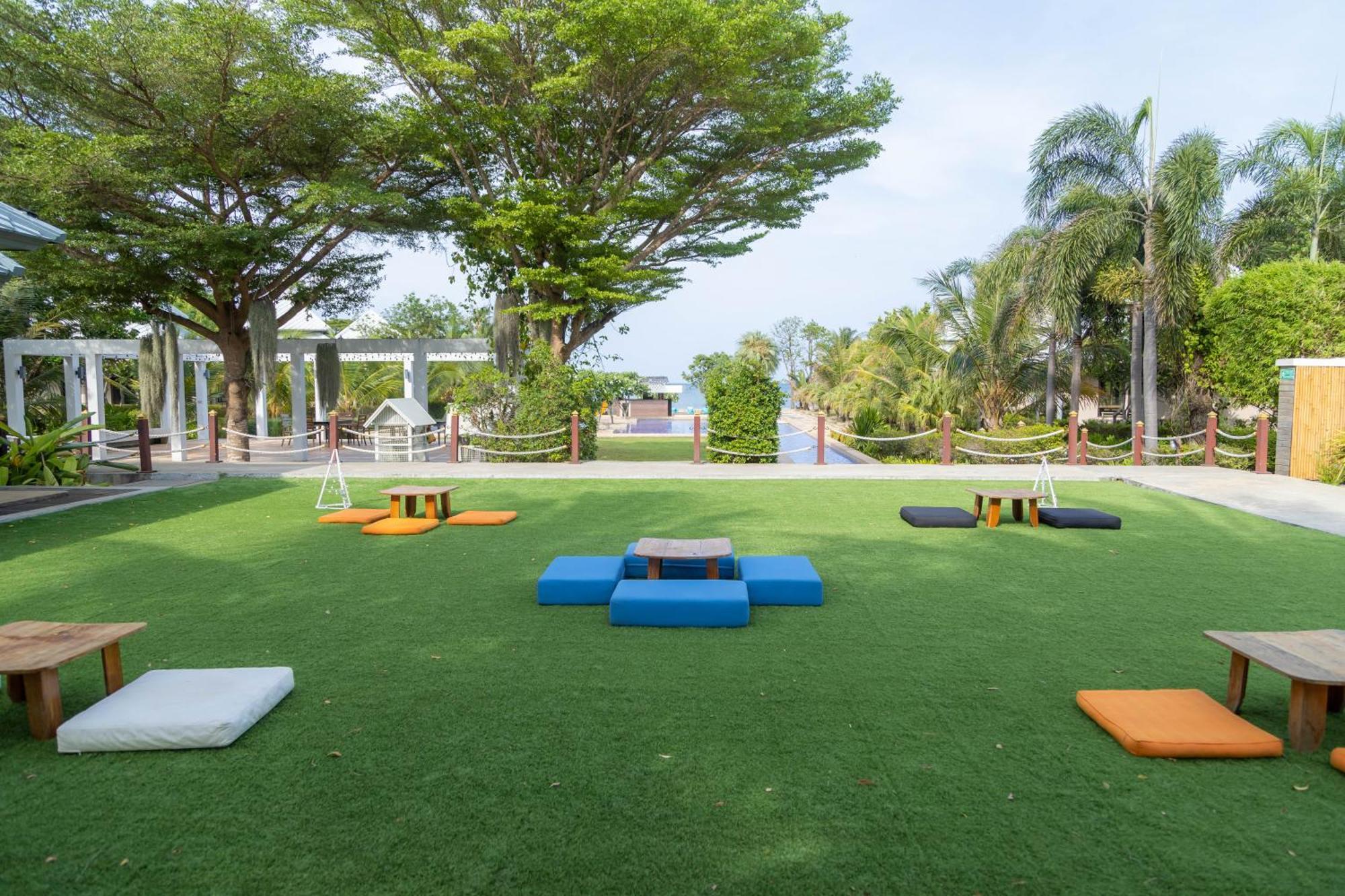 Sirarun Resort Ban Krut  Exterior foto